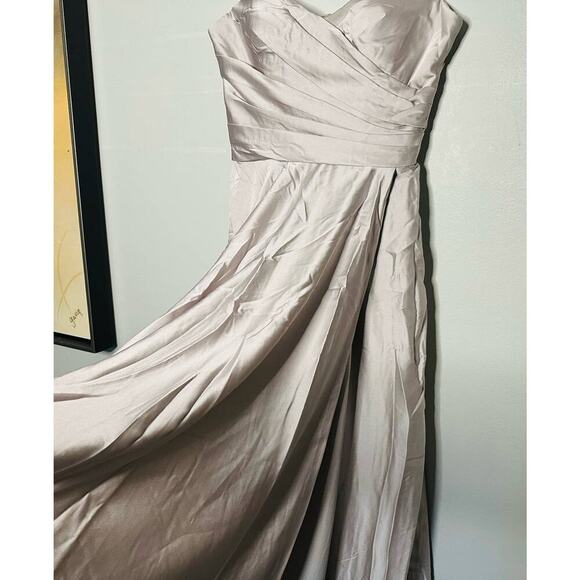 La Femme Pleated Bodice Strapless Silver Satin High Slit Gown Dress size 12 - Picture 3 of 16